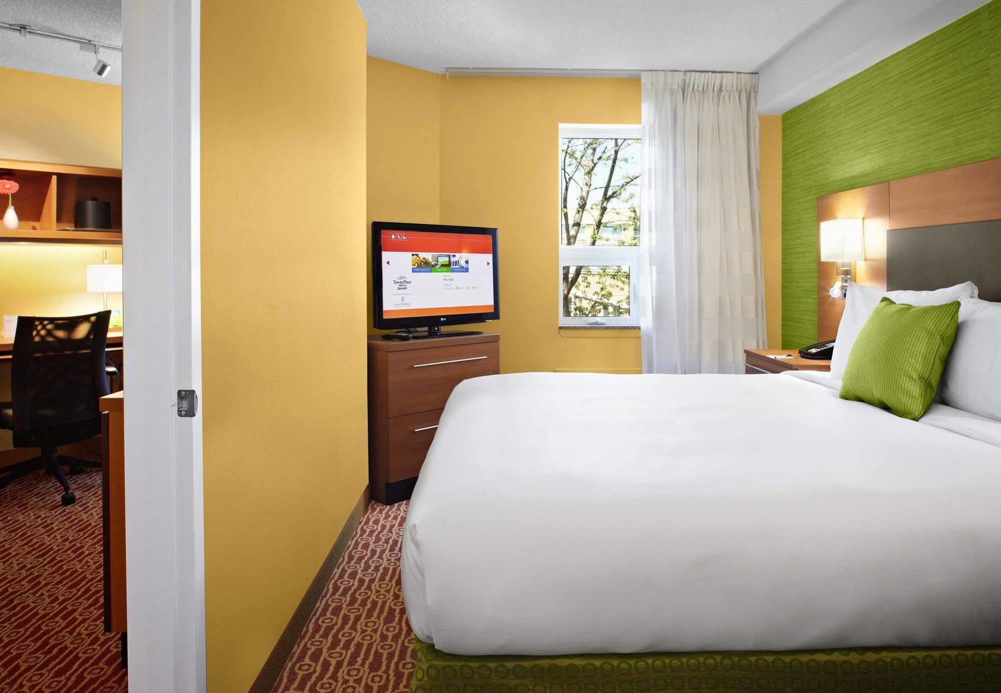 Towneplace Suites By Marriott Mississauga-Airport Corporate Centre Habitación foto